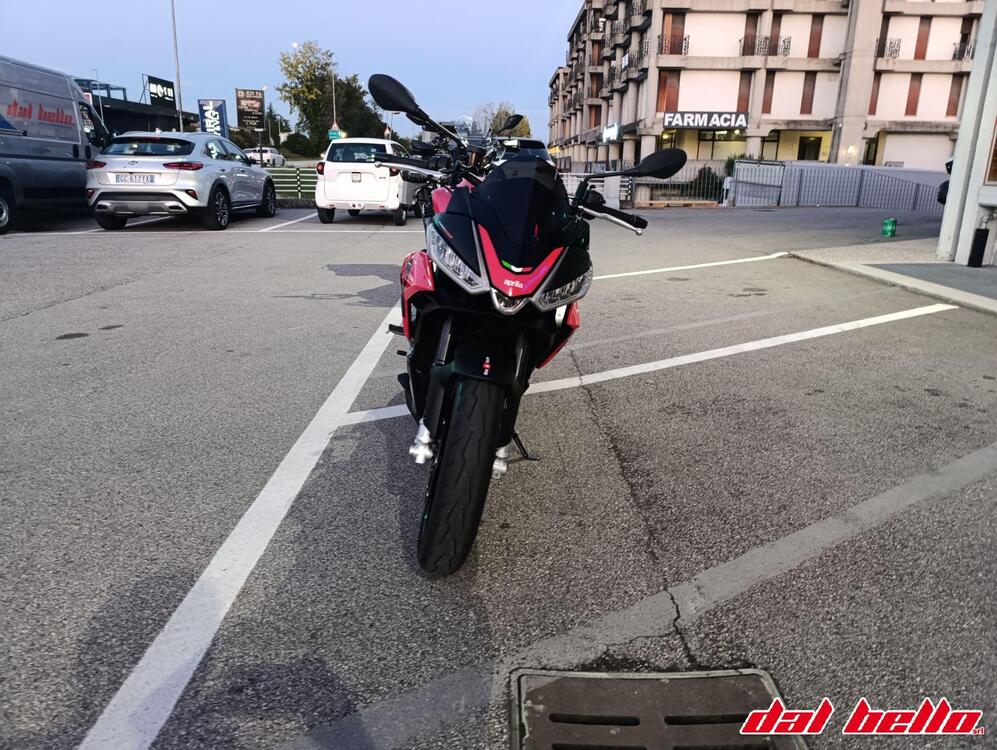 Aprilia Tuono 660 (2021 - 25) (2)