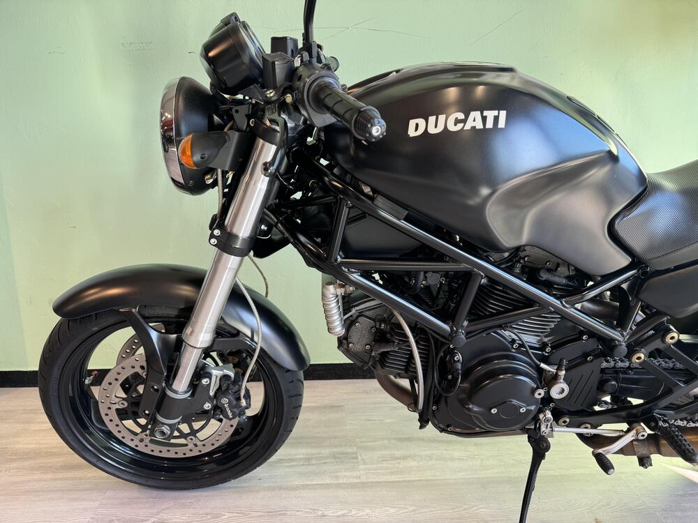 Ducati Monster 695 (2006 - 08) (3)