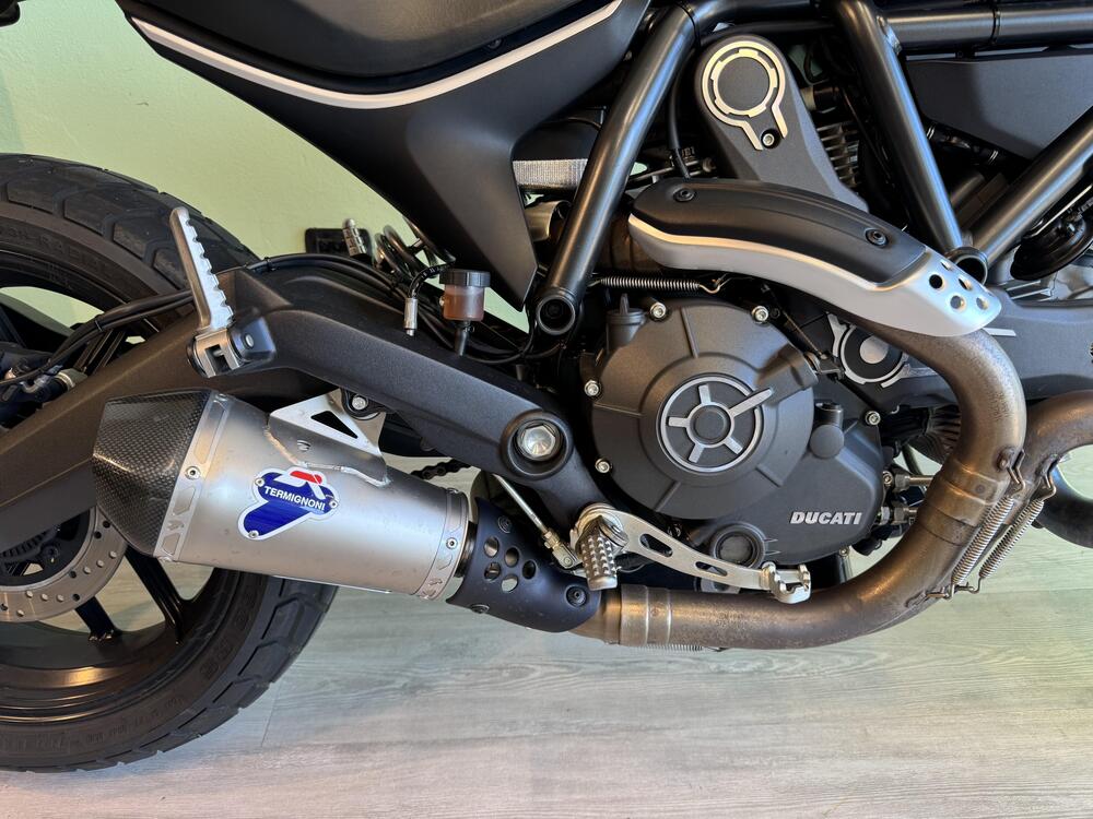 Ducati Scrambler 800 Full Throttle (2015 - 16) (4)