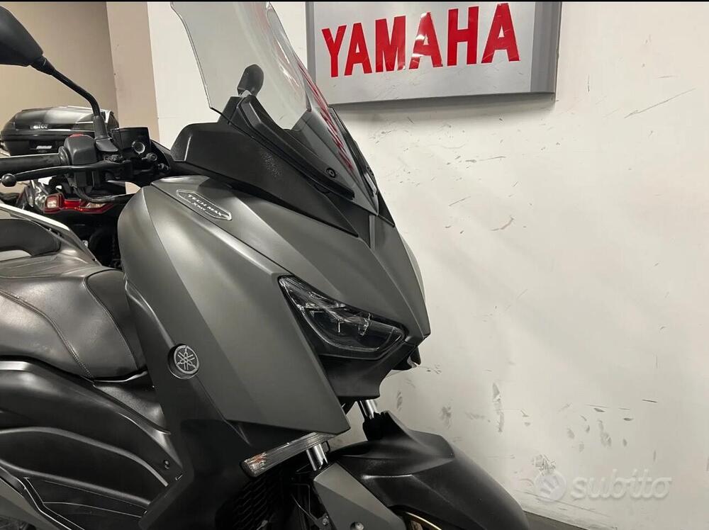 Yamaha X-Max 300 Tech Max (2020) (2)