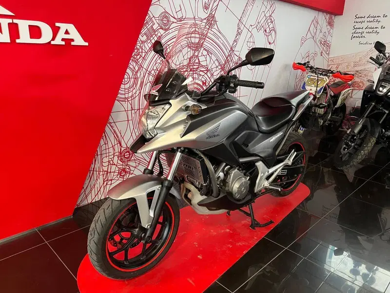 Honda NC700X DCT ABS (2011 - 13) (3)