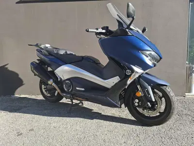 Yamaha T-Max 530 (2017 - 19) usata