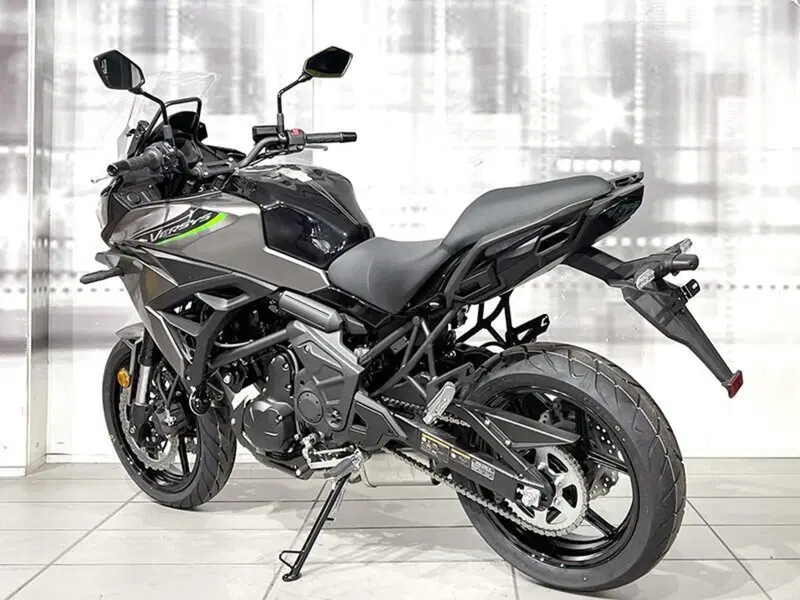 Kawasaki Versys 650 (2025 - 26) (2)