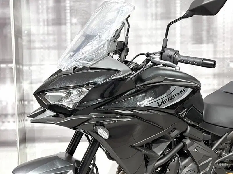 Kawasaki Versys 650 (2025 - 26) (4)