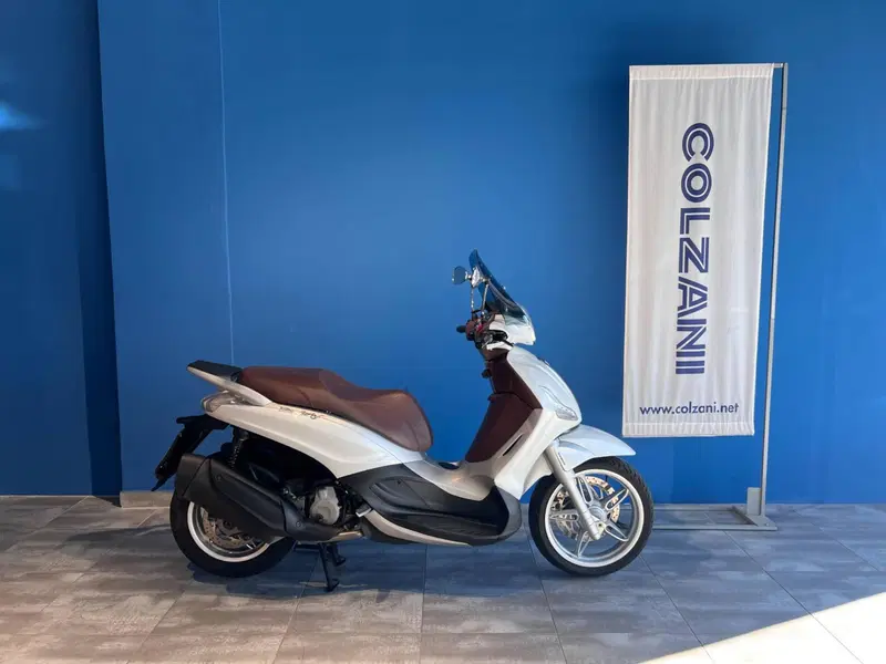 Piaggio Beverly 350 ABS (2016 - 20)