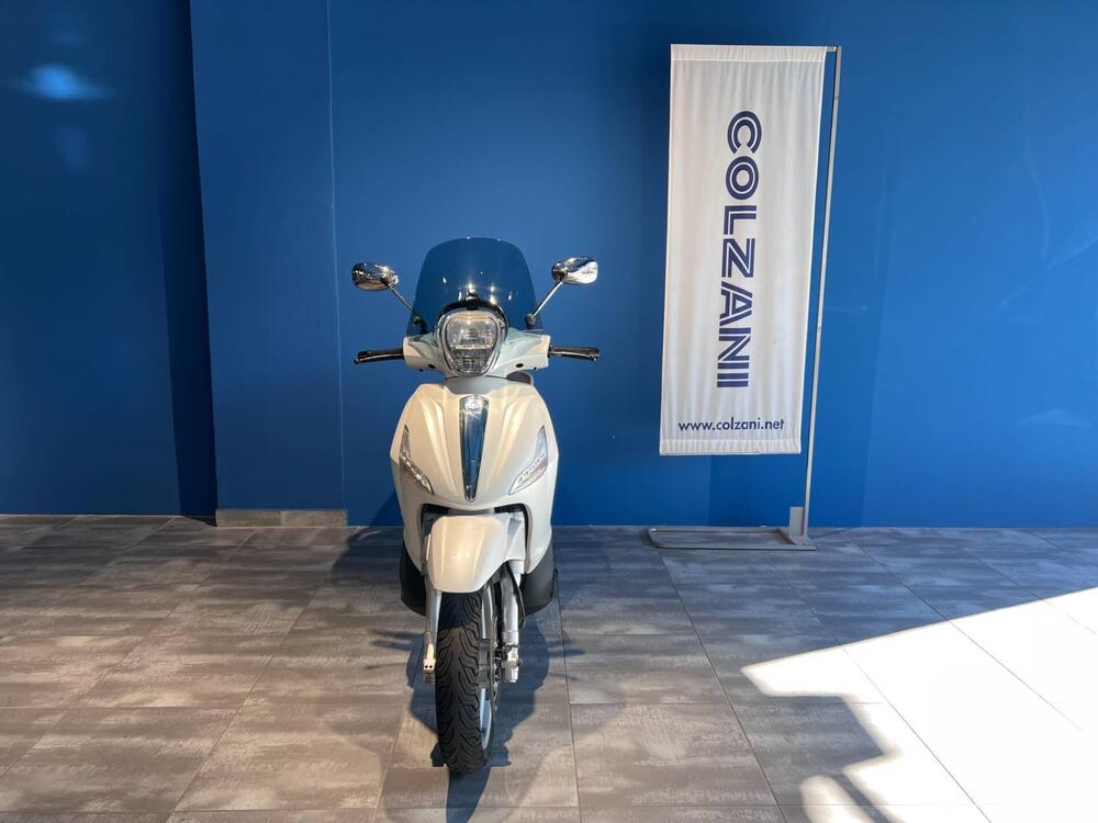 Piaggio Beverly 350 ABS (2016 - 20) (2)