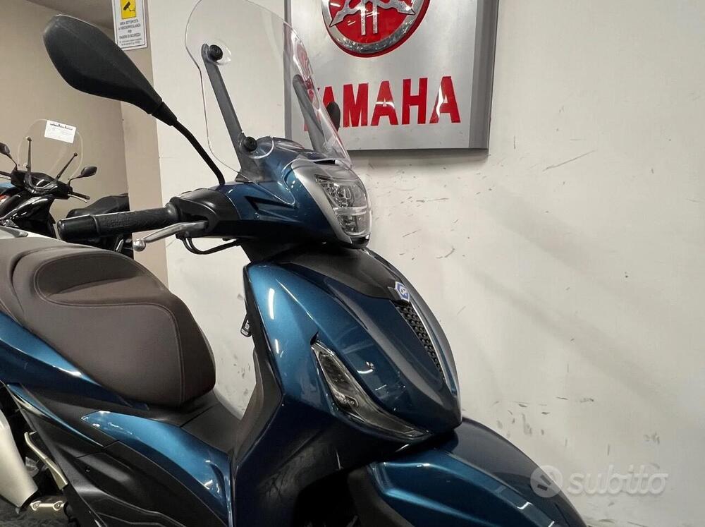 Piaggio Beverly 400 ABS-ASR (2021 - 24) (2)