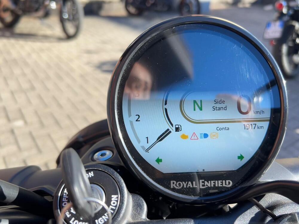 Royal Enfield Guerrilla 450 (2024 - 25) (2)