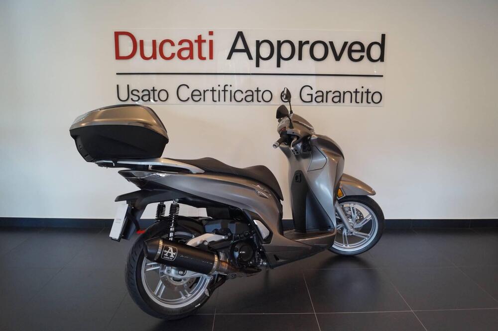 Honda SH 350 (2021 - 24) (4)