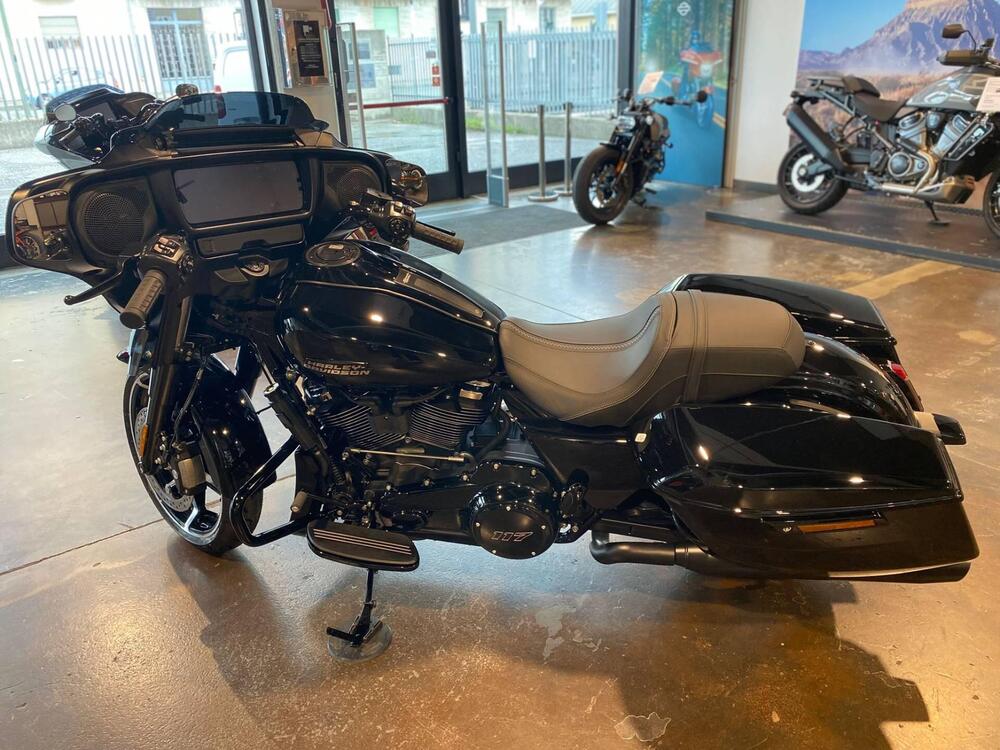 Harley-Davidson Street Glide (2024 - 25) (5)