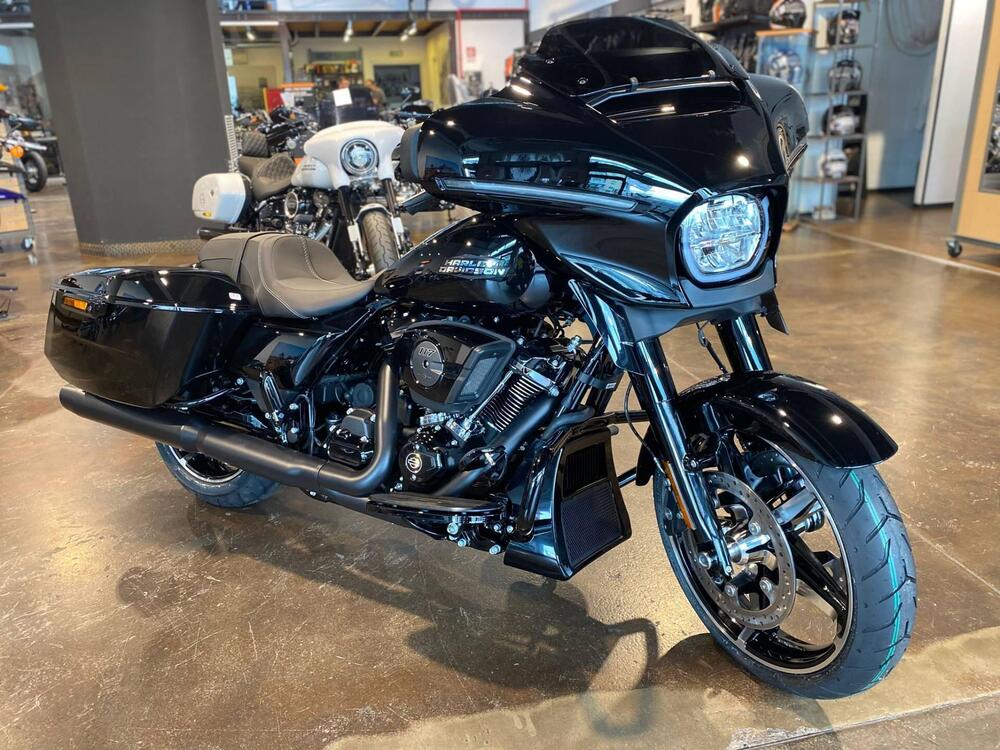 Harley-Davidson Street Glide (2024 - 25) (4)