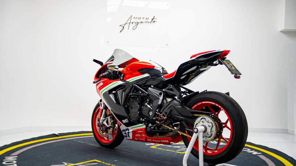 MV Agusta F3 675 RC (2019) (2)