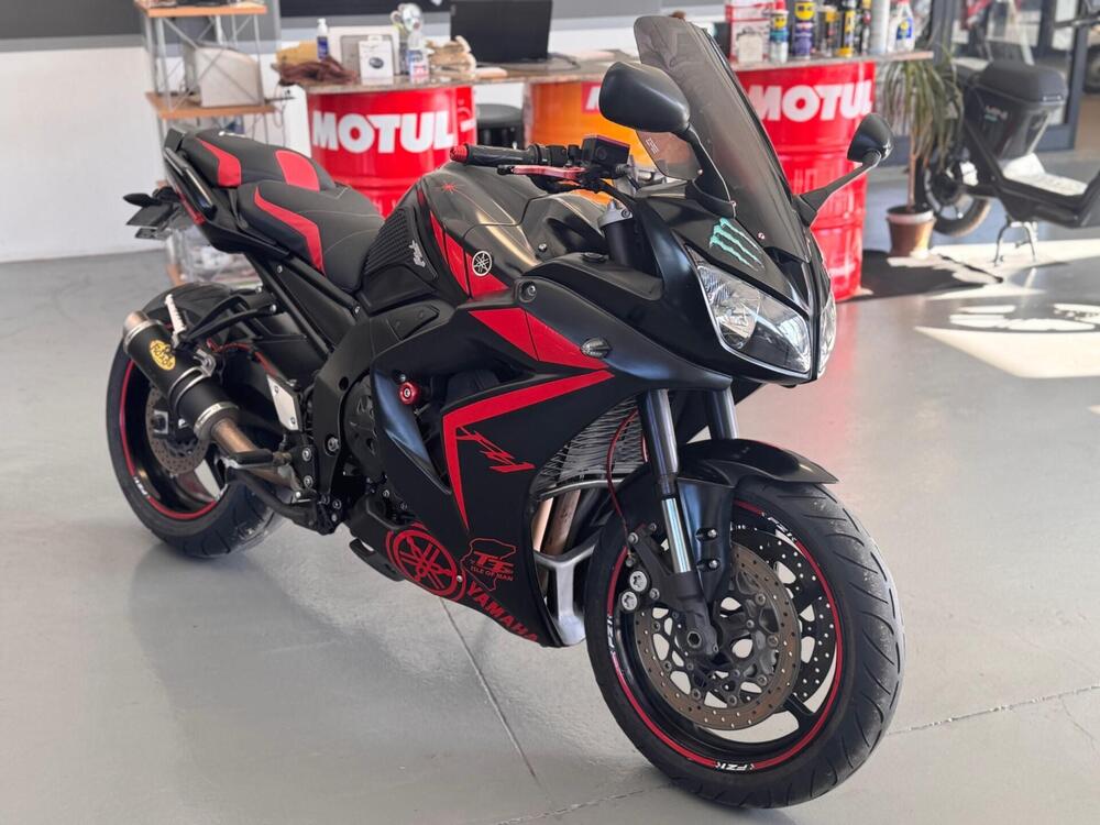 Yamaha FZ1 Fazer ABS (2006 - 16) (2)