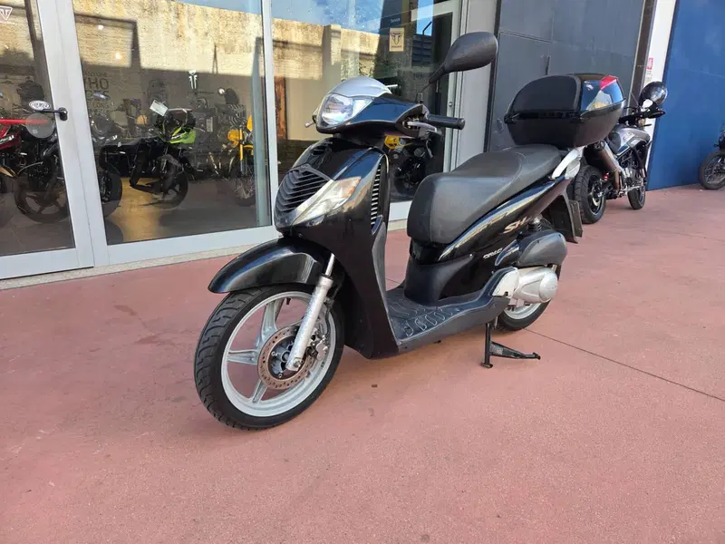 Honda SH 150i (2005 - 08) (5)