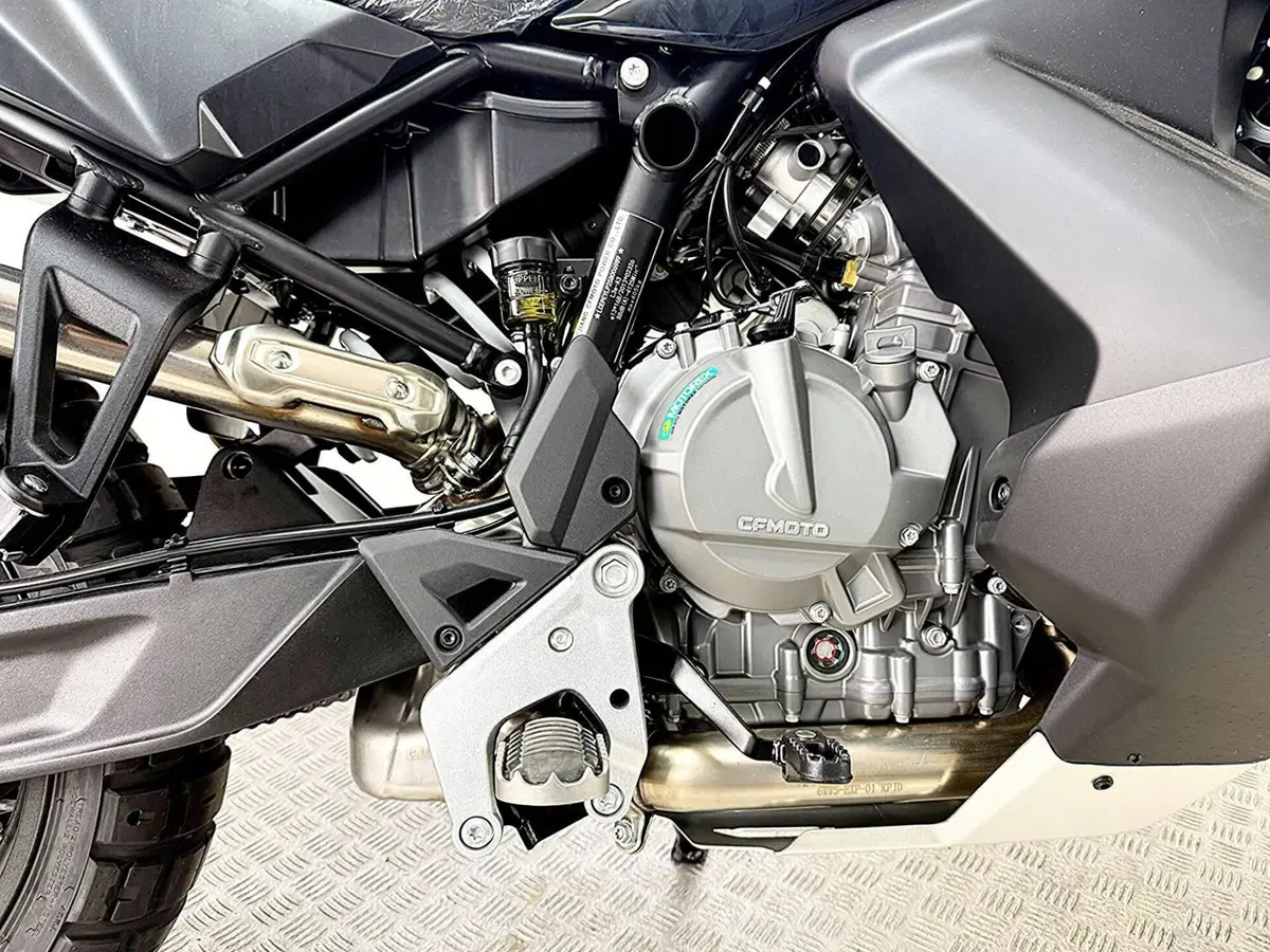 CFMOTO 800MT-X Low Seat (2025 - 26) (8)