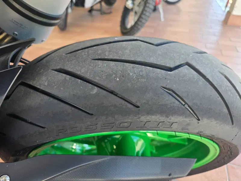 Benelli 752 S (2019 - 20) (8)