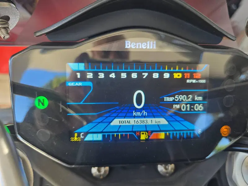 Benelli 752 S (2019 - 20) (10)