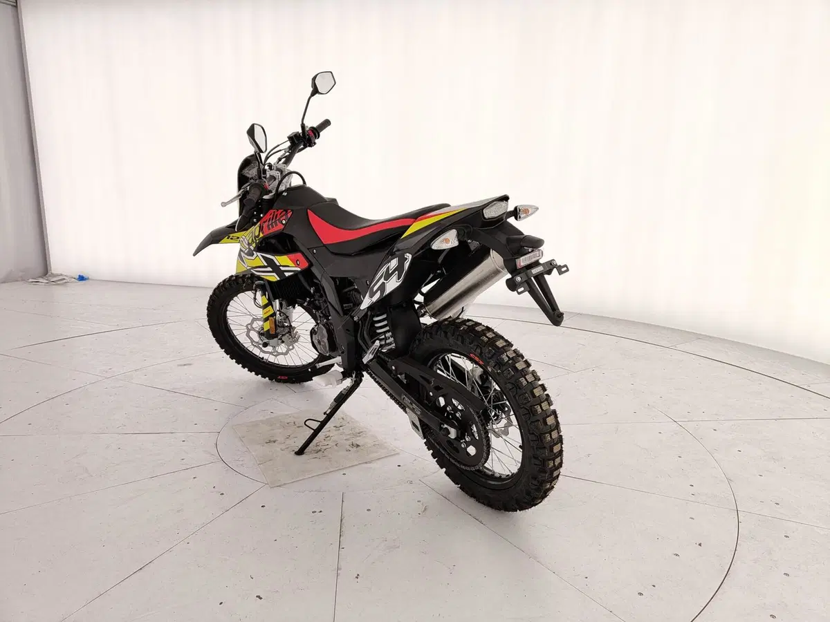 Aprilia RX 125 (2025 - 26) (3)