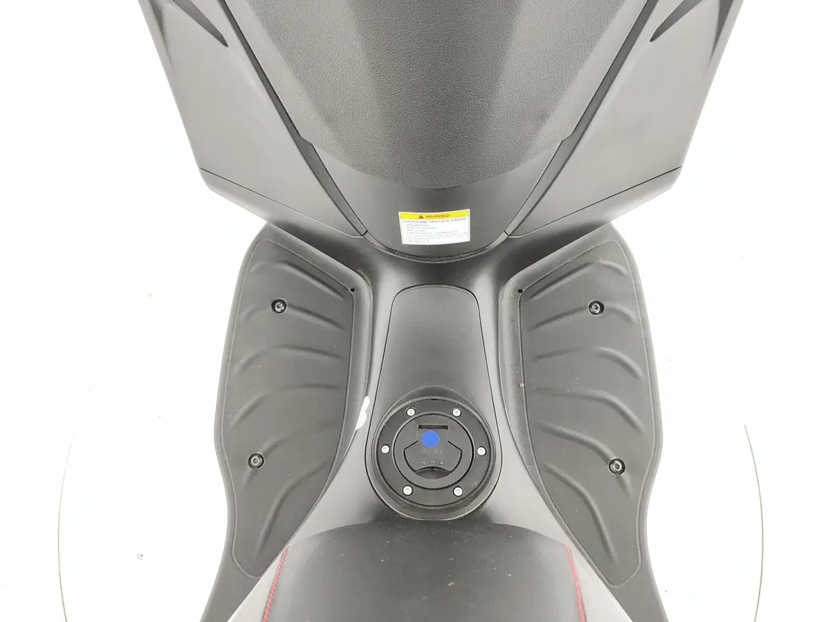 Piaggio 1 Active (2022 - 26) (15)