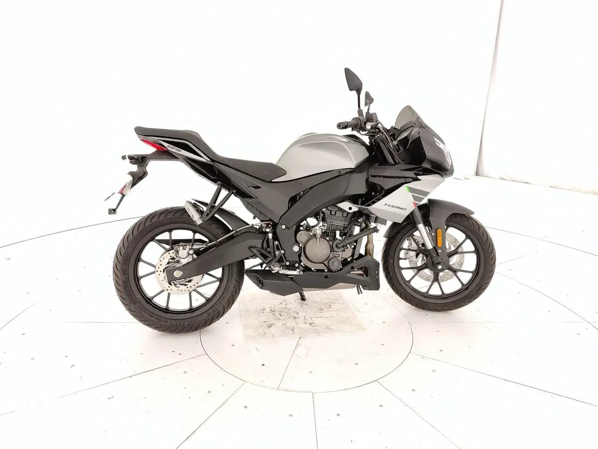 Aprilia Tuono 125 (2025 - 26) (5)