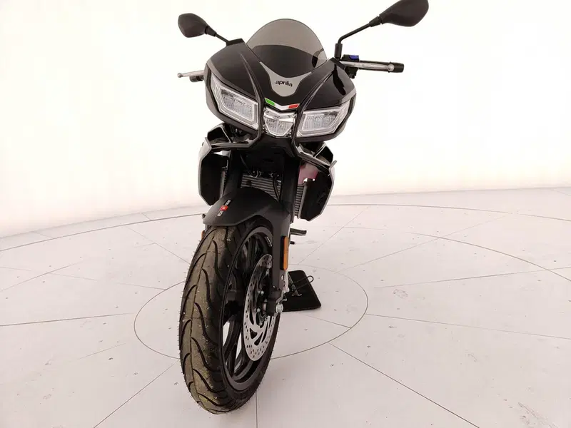 Aprilia Tuono 125 (2025 - 26) (8)