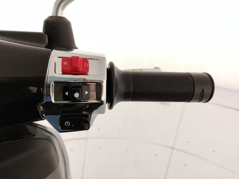 Vespa Primavera 125 Tech (2024 - 25) (10)