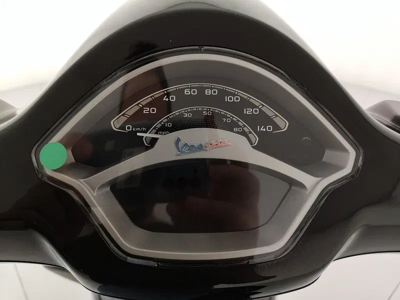 Vespa Primavera 125 Tech (2024 - 25) (11)