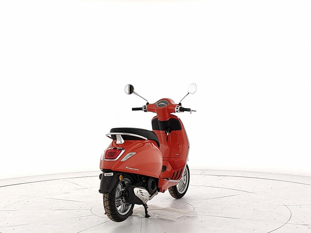 Piaggio Vespa 125 Primavera (4)