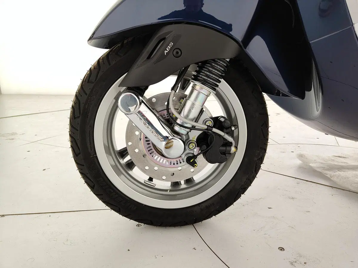 Vespa Primavera 125 Tech (2024 - 25) (14)