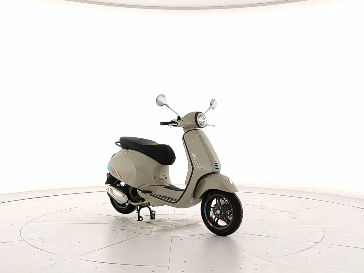 Vespa Primavera 125 Tech (2024 - 25) (5)