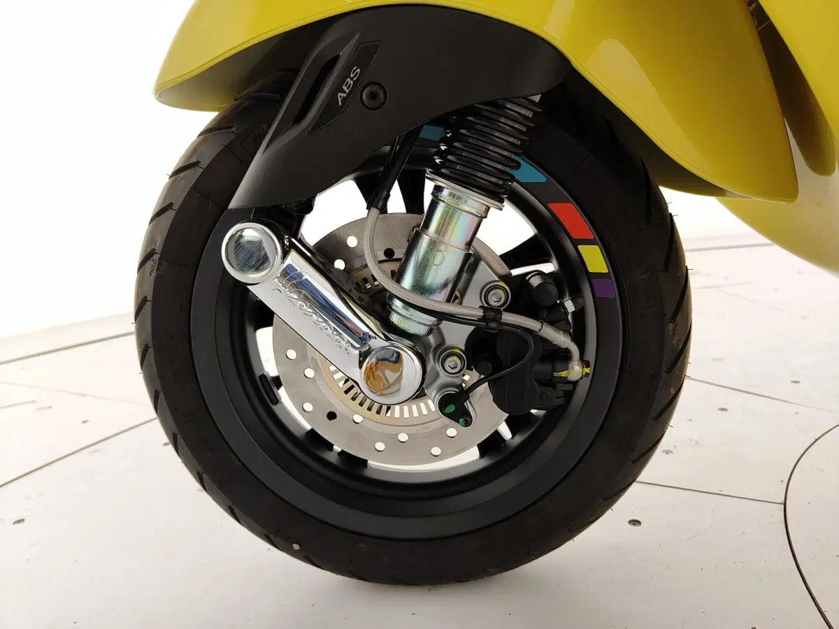 Vespa Primavera 125 Tech (2024 - 25) (14)