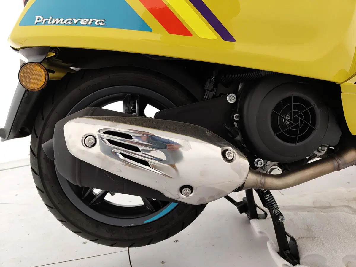 Vespa Primavera 125 Tech (2024 - 25) (15)