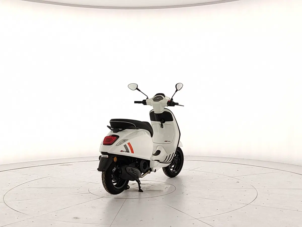 Vespa Sprint 125 S (2026) (4)