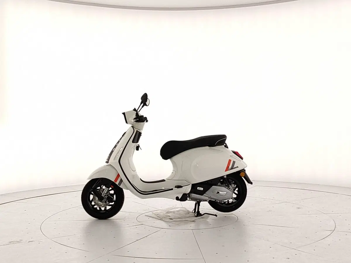 Vespa Sprint 125 S (2026) (2)