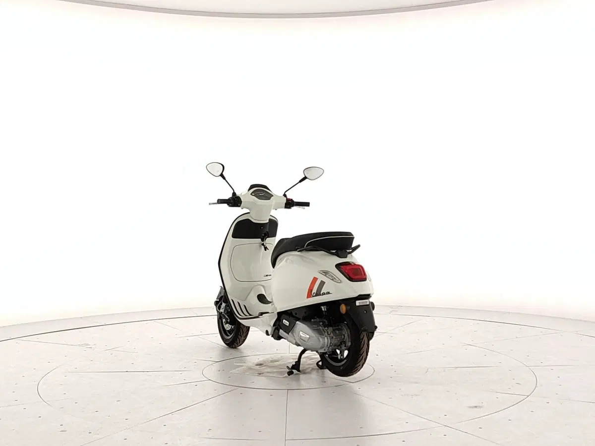 Vespa Sprint 125 S (2026) (3)