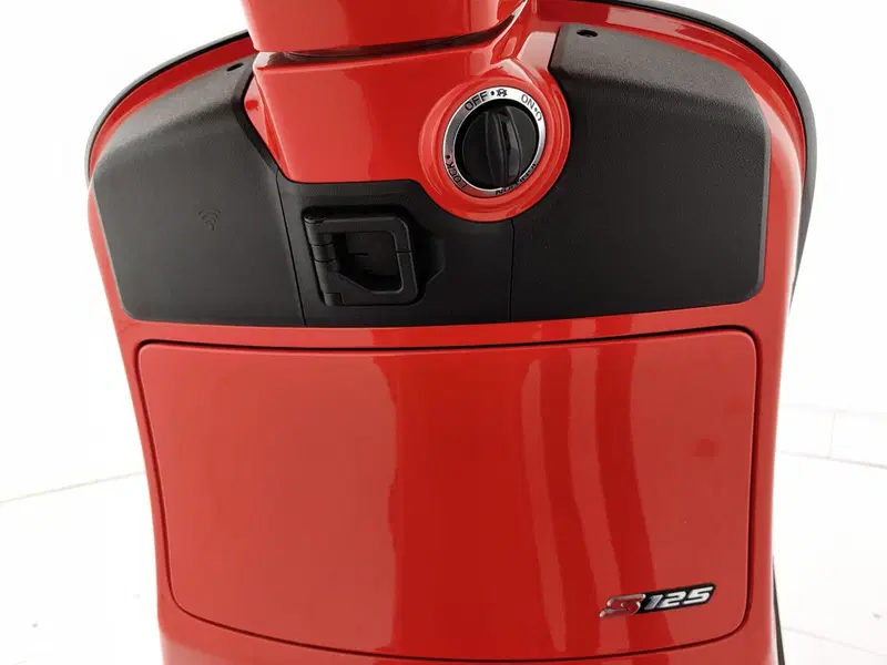 Vespa GTS 125 (2025 - 26) (15)