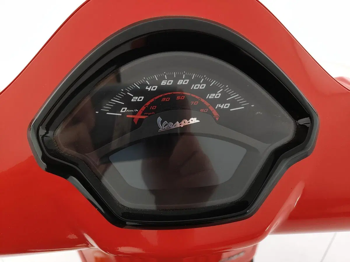 Vespa GTS 125 (2025 - 26) (7)