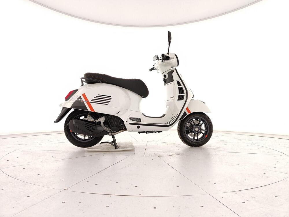Vespa GTS 125 (2025) (5)
