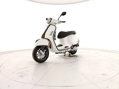 Vespa GTS 125 Supersport (2025 - 26) nuova