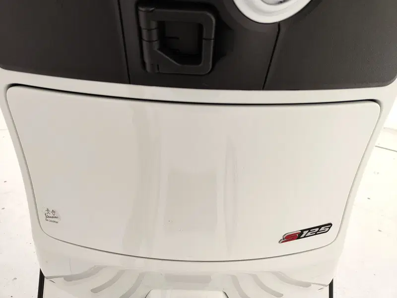 Vespa GTS 125 Supersport (2025 - 26) (16)