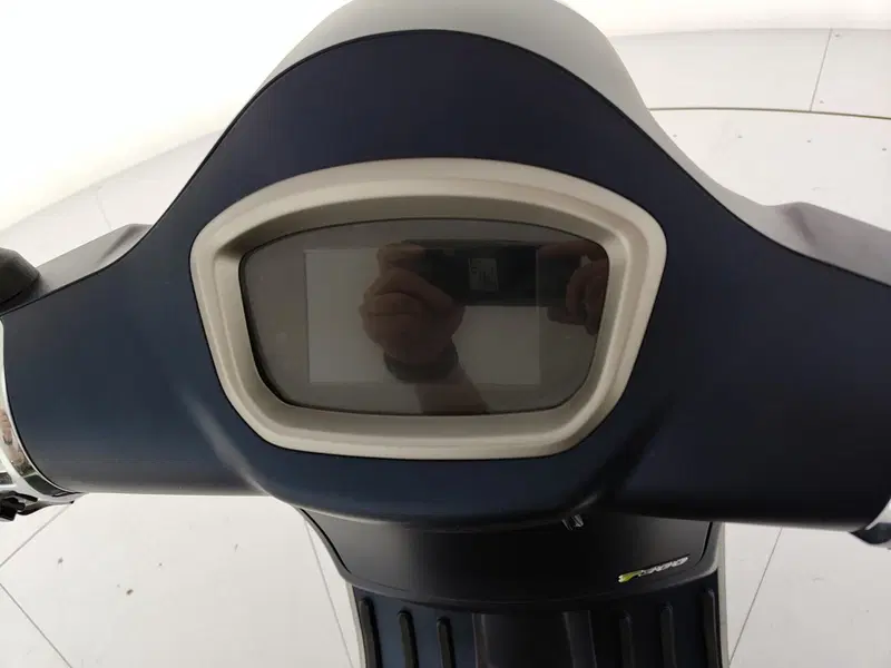 Vespa GTS 300 ABS (2014 - 16) (11)