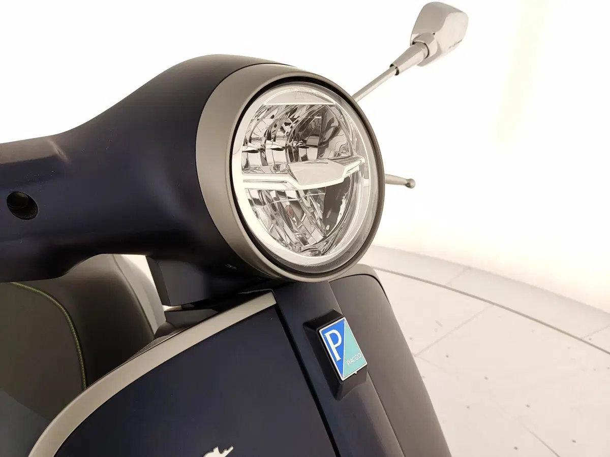 Vespa GTS 300 (2023 - 24) (12)