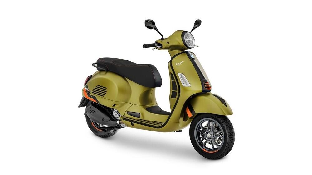 Vespa GTS 300 Hpe Touring (2019)