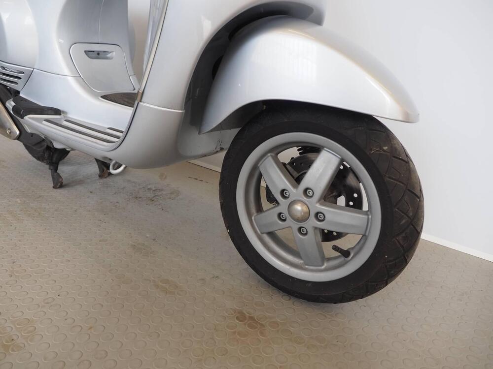 Vespa LX 150 (2005 - 11) (2)