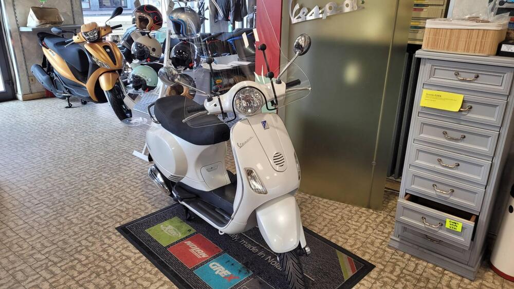 Vespa LX 150 (2005 - 11) (2)