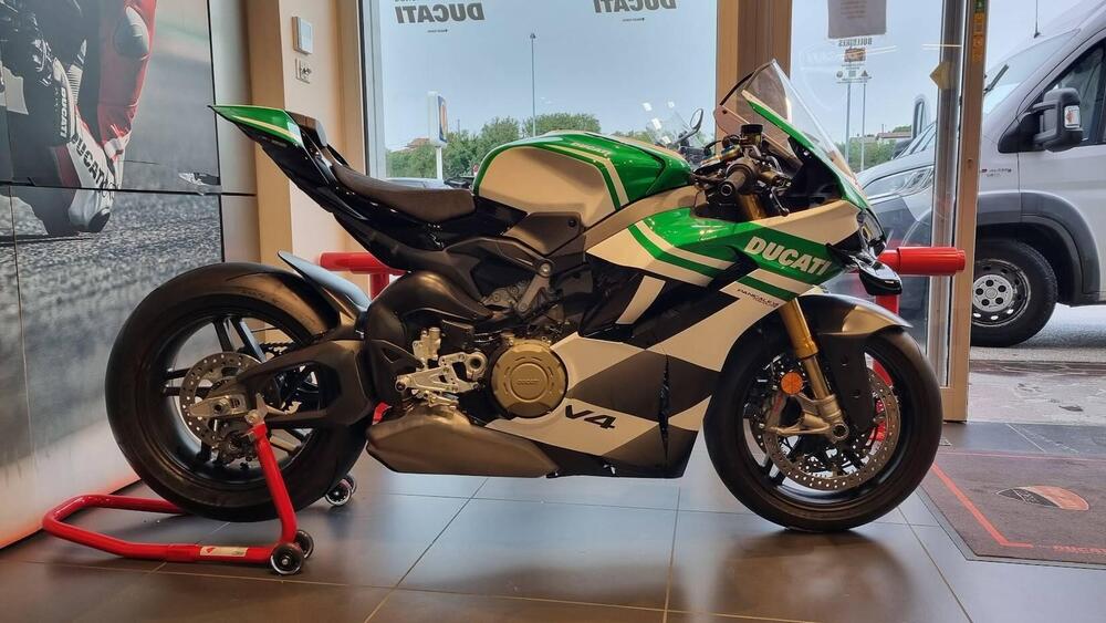 Ducati Panigale V4 Tricolore (2025)