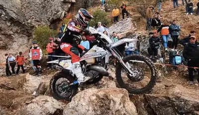 Hixpania Hard Enduro 2025: il cuore dell'ESTREMO tra tecnica e resistenza [VIDEO]