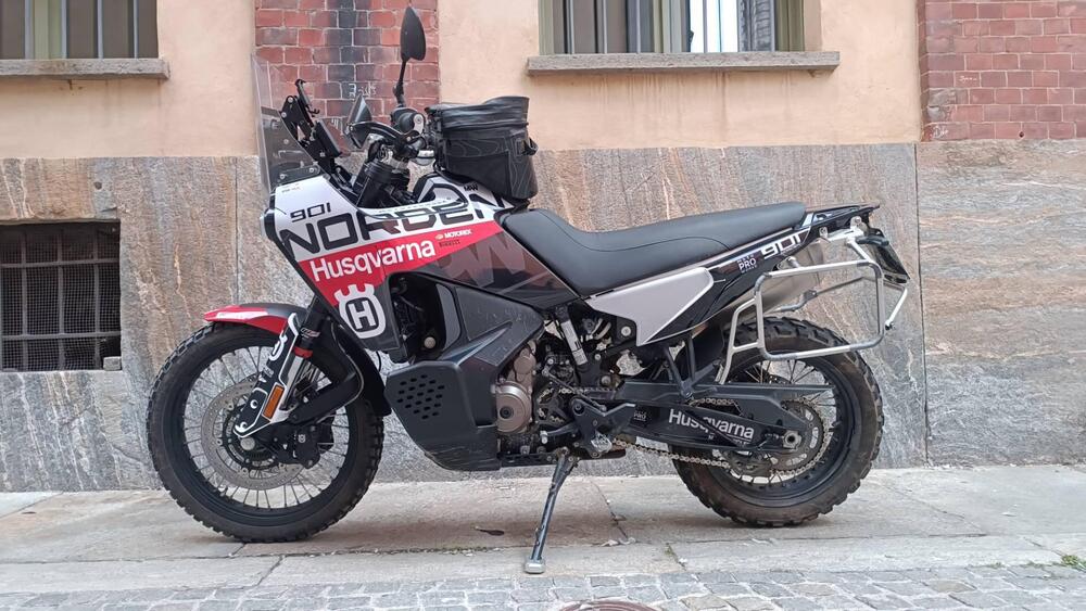 Husqvarna Norden 901 (2022 - 25) (4)