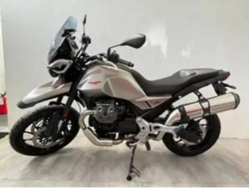Moto Guzzi V85 Strada (2024 - 26) (2)