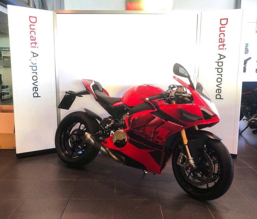 Ducati Panigale V4 S 1100 (2020) (2)